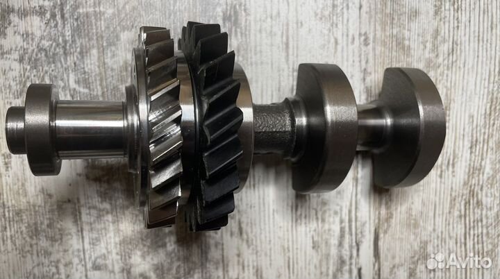 Вал балансировачный 1360128021