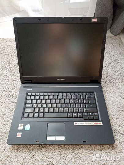 Ноутбук Toshiba