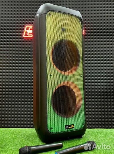 Музыкальная колонка с блютузом