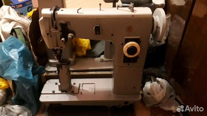 Швейная машинка класс антикварная