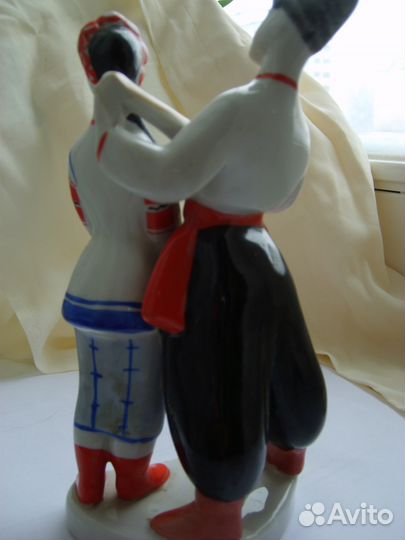 Майская ночь.Пара с бандурой. экхз. Сеттер с дичью