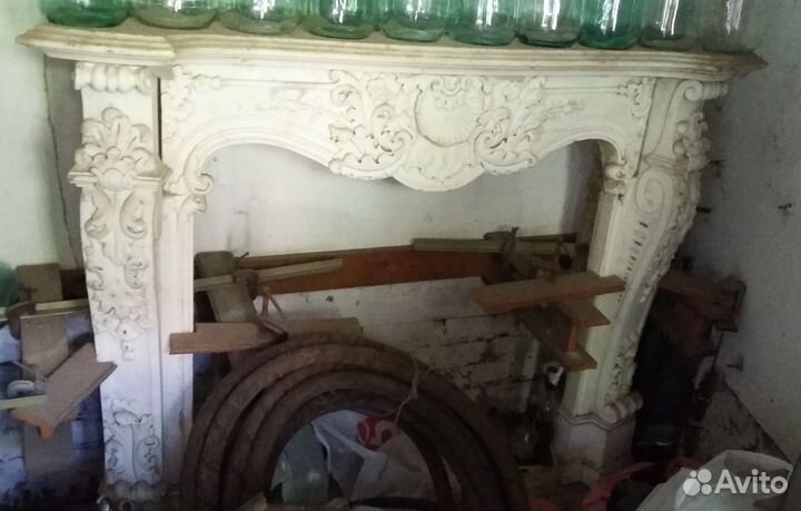 Камин антикварный Италия 19 век, мрамор