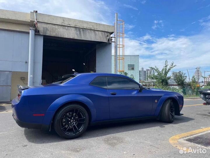Dodge Challenger 6.4 AT, 2020, 8 000 км