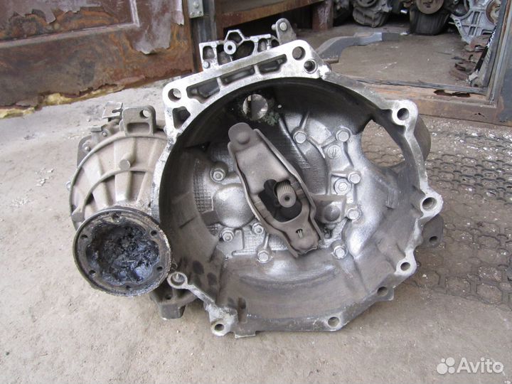 МКПП Volkswagen Passat B6 2.0 2011