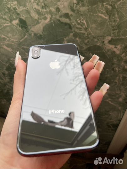 iPhone X, 64 ГБ
