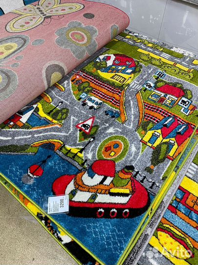 Ковры новые детские