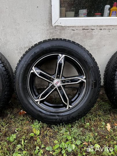 Колеса 235 65 r17 зимние 114.3