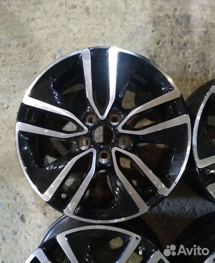 Диски R17 Toyota C-HR, RAV4 Б/у Литые