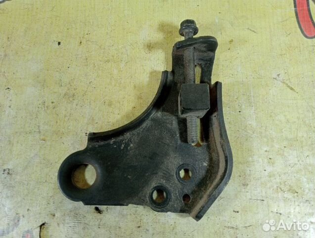 Кронштейн генератора Hyundai Elantra 6 VI AD 1.6