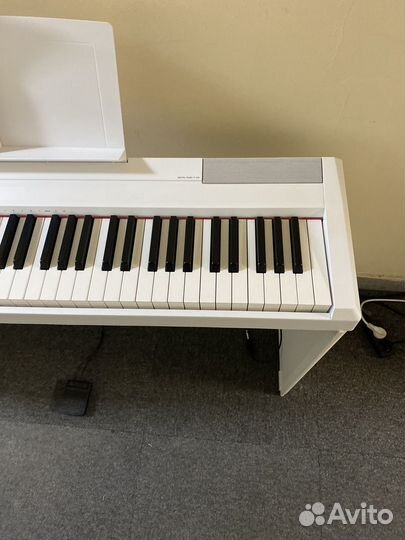 Цифровое пианино yamaha p105 + стойка