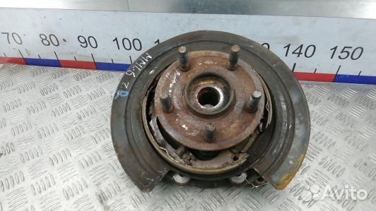 Ступица задняя правая jeep grand cherokee WK2 (MML