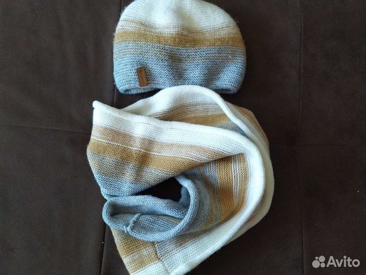 Шапка со снудом