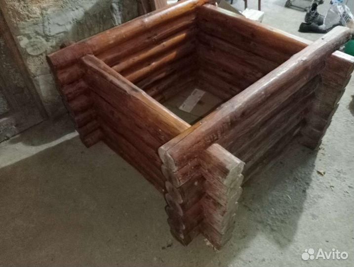 Колодец декоративный