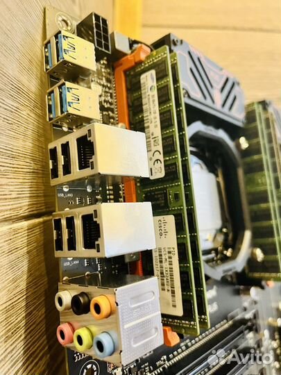 Huananzhi x99 F8D 2011v3 Xeon 2x 2666v3 256gb