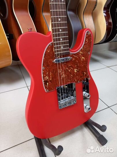 Электрогитара Новая