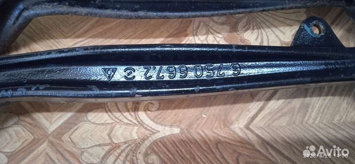 Рычаг передний Range Rover 4.2