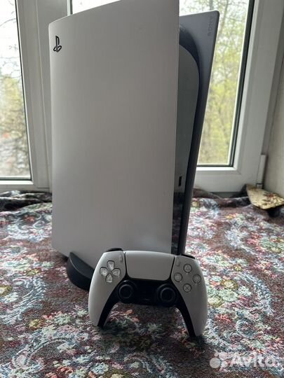 Sony playstation 5 + Spider Man 2, Helldivers и тд