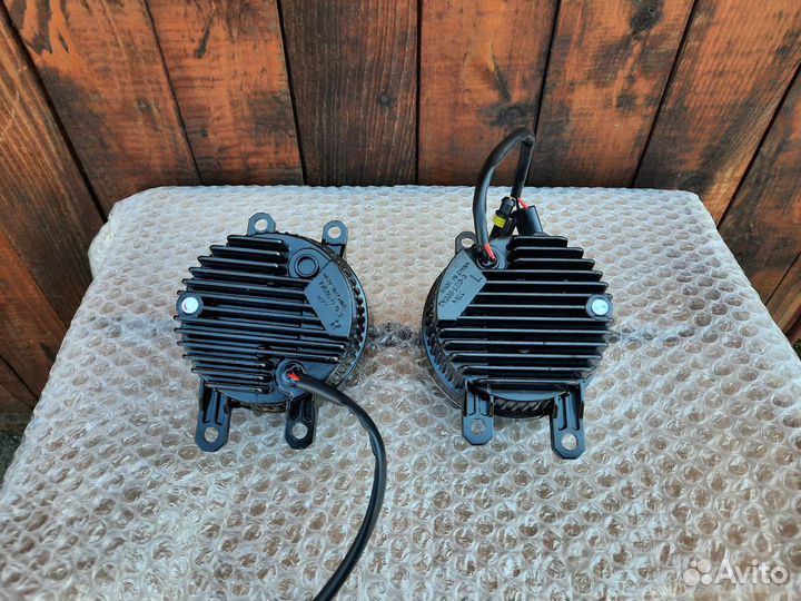 Противотуманные фары Toyota Lexus LED