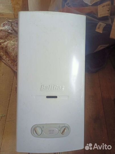 Газовая колонка водонагреватель нева бу