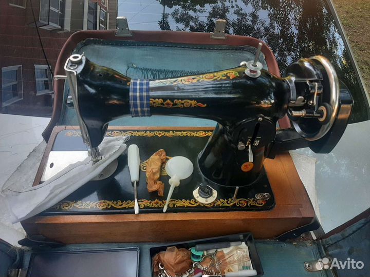 Швейная машина Подольск ручная 1987год