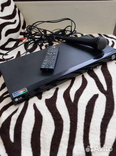 Dvd плеер с караоке lg