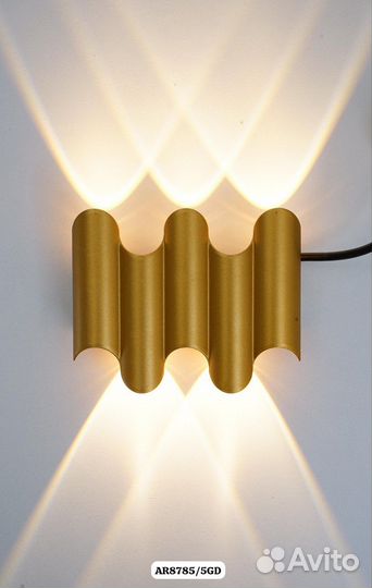 Настенный светильник бра/уличный фонарь