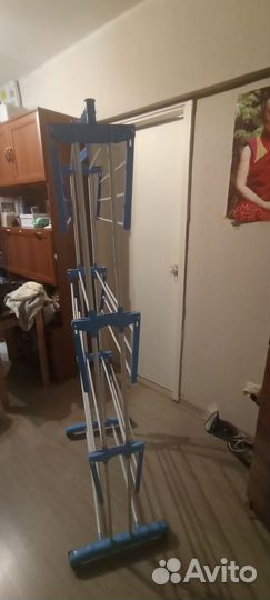 Сушилка вертикальная, фактически новая