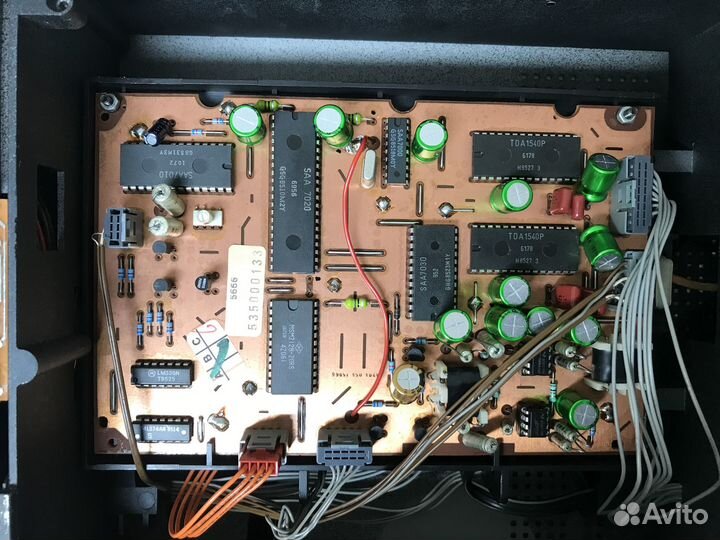 Проигрыватель компакт дисков Philips cd304