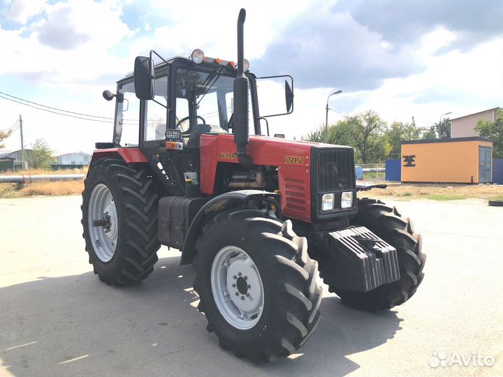 Трактор МТЗ (Беларус) 1221.2, 2012