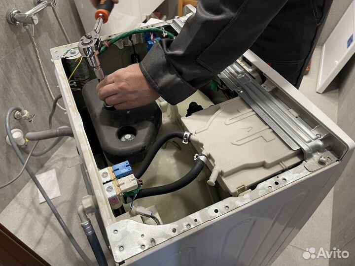 Ремонт стиральных машин и холодильников