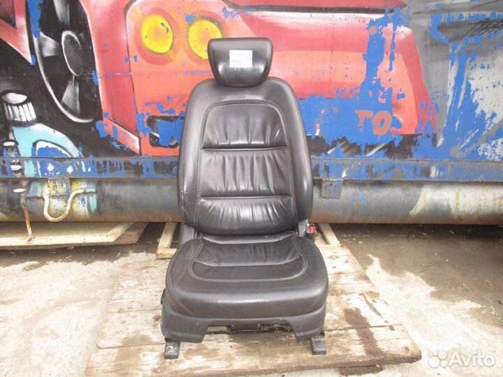 Сиденье переднее правое Hyundai Grandeur 4 (TG)