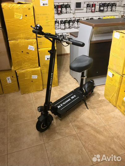 Электросамокат Кугу М2