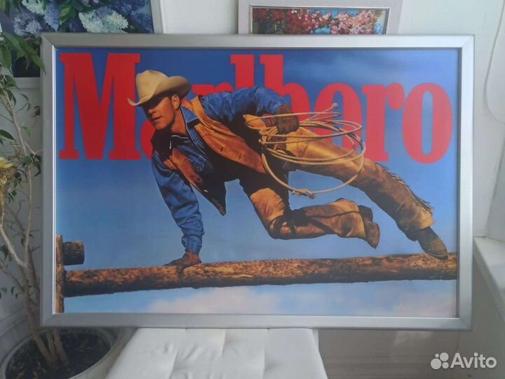 Постер Мальборо в алюминиевой раме