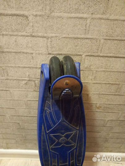 Запчасти для трехколесному самокату