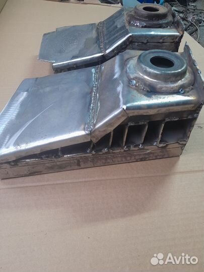 Передние усилен поддомкратники mercedes vito 639