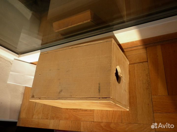 Гнездовье для попугаев