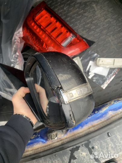 Зеркало заднего вида правое kia carnival 2018