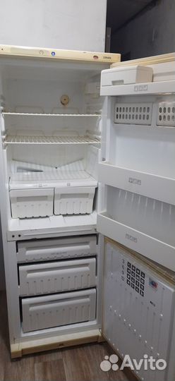 Холодильник бу stinol
