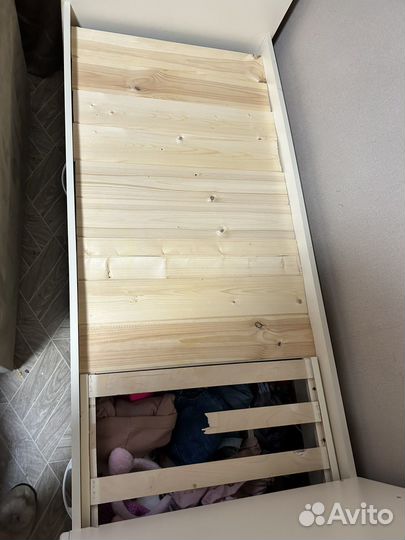 Кровать детская со шкафчиком