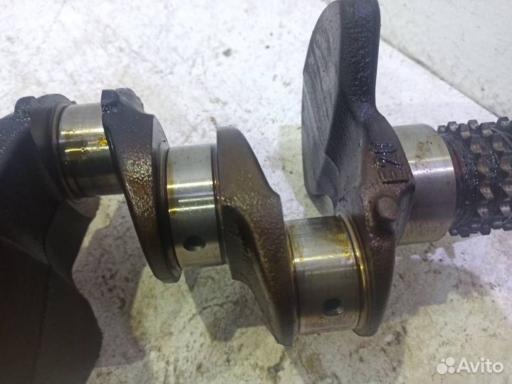 Коленвал Мерседес W124 E