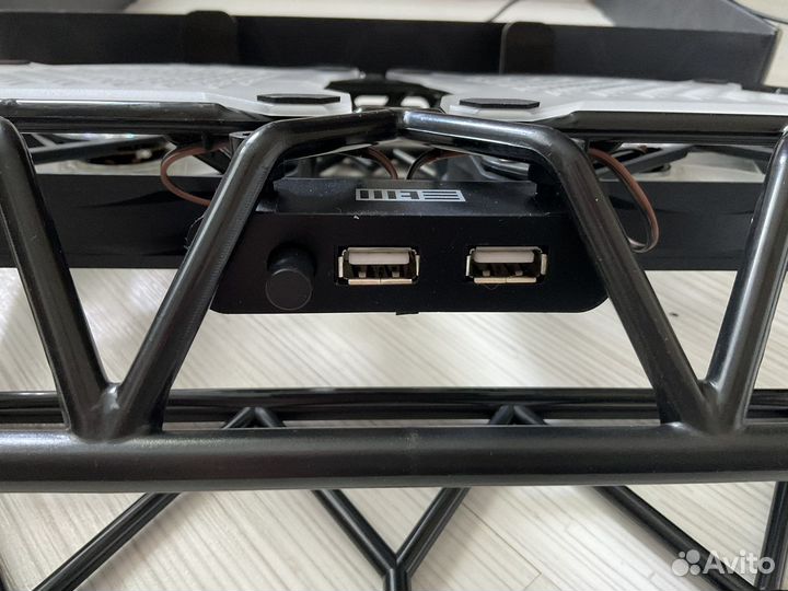 Подставка для ноутбука охлаждающая