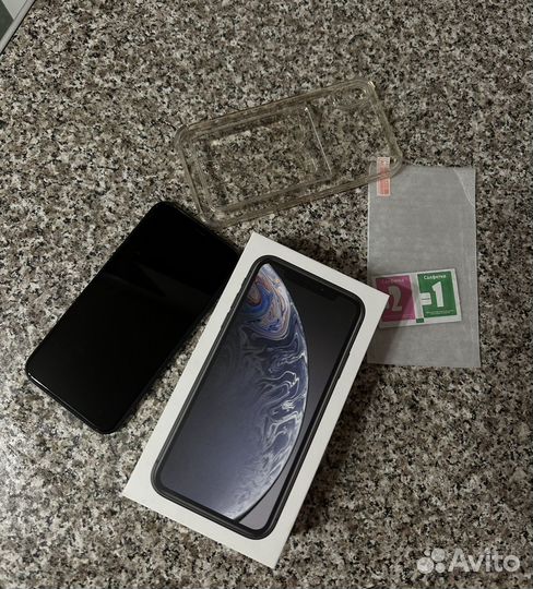 iPhone Xr, 64 ГБ