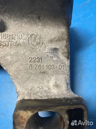 Кронштейн кпп BMW 5-серия E60/E61