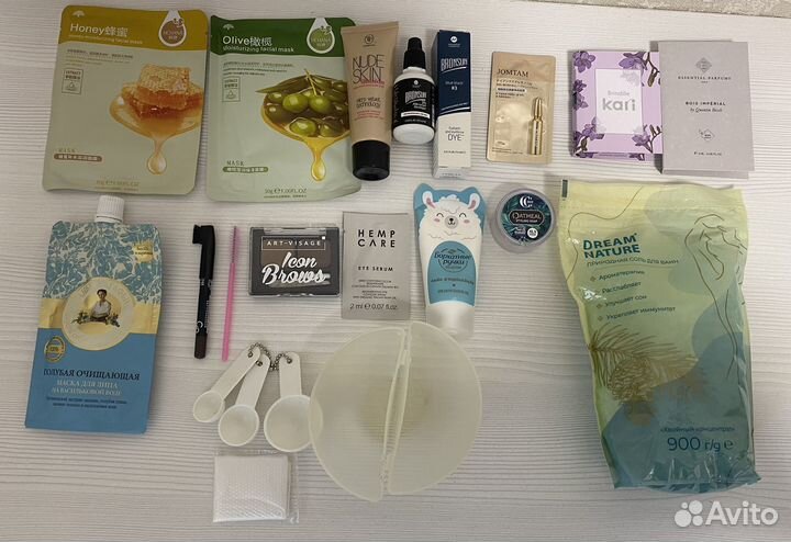 Набор косметики пакетом