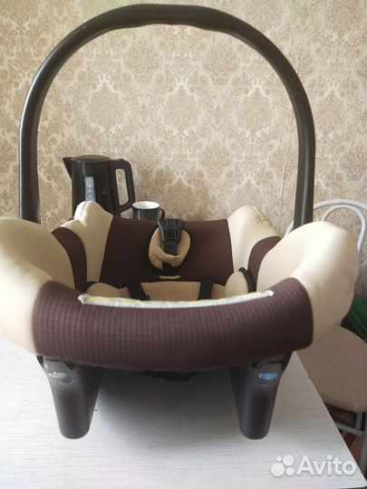 Кресло качалка для ребенка в машину