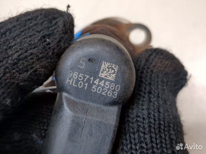 Форсунка топливная Ford Focus 2, 2009