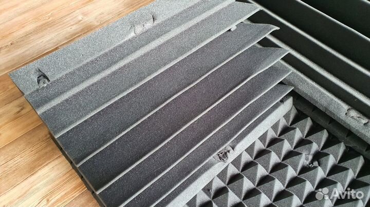 Комплект акустических панелей б/у