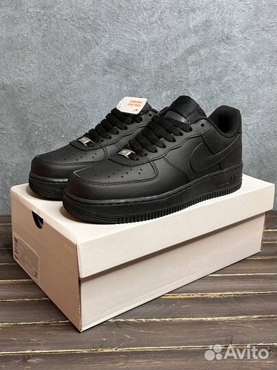 Кроссовки Nike Air Force 1