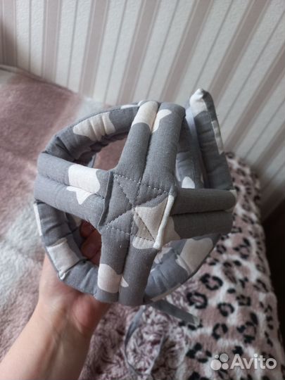 Противоударная шапка шлем для малышей