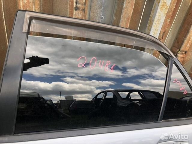 Стекло двери заднее левое Mitsubishi Lancer 9 1.6